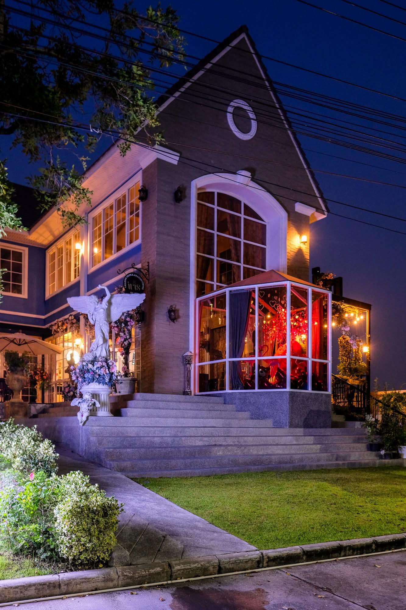 Fuengfah Bar&Bistro